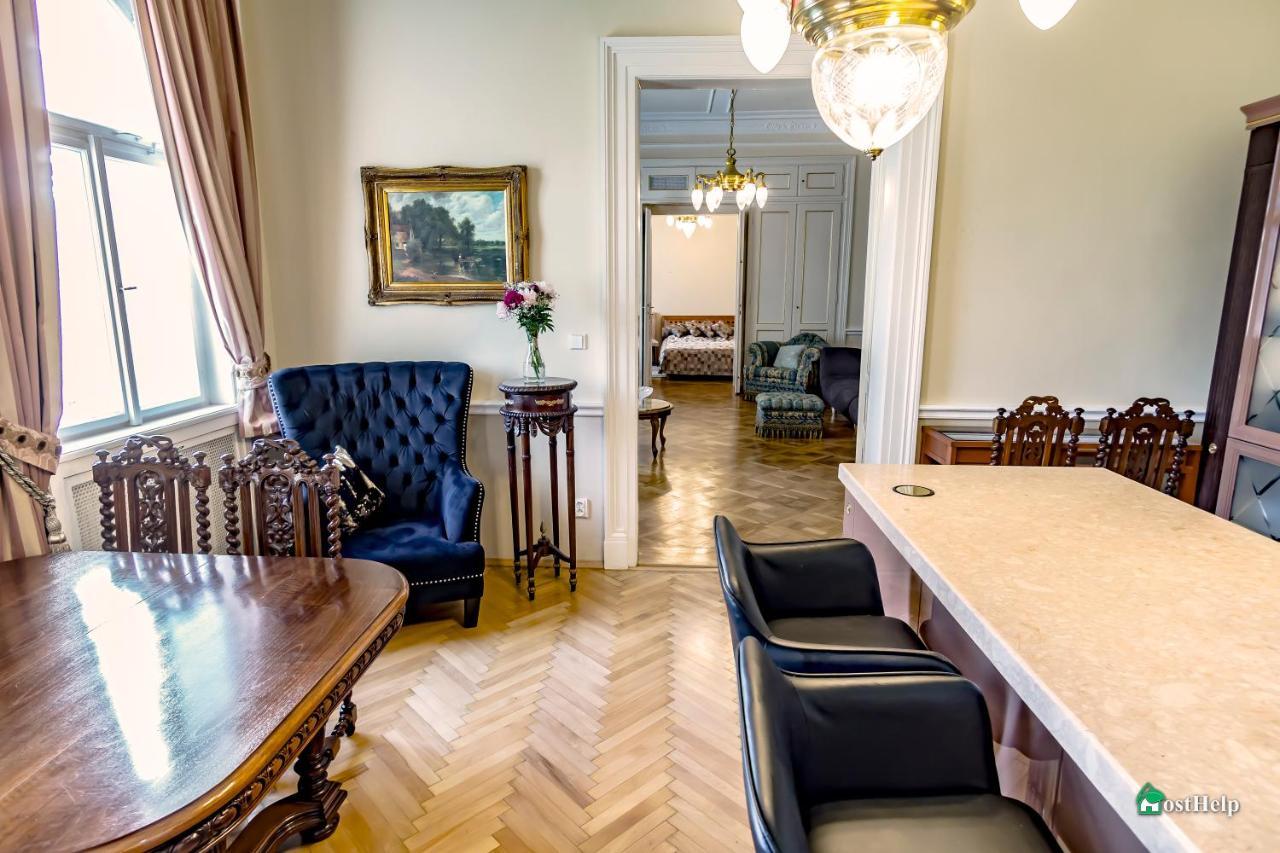 Villa With Hot-Tub, Terrace And Garden, Wenceslass Square Прага Экстерьер фото