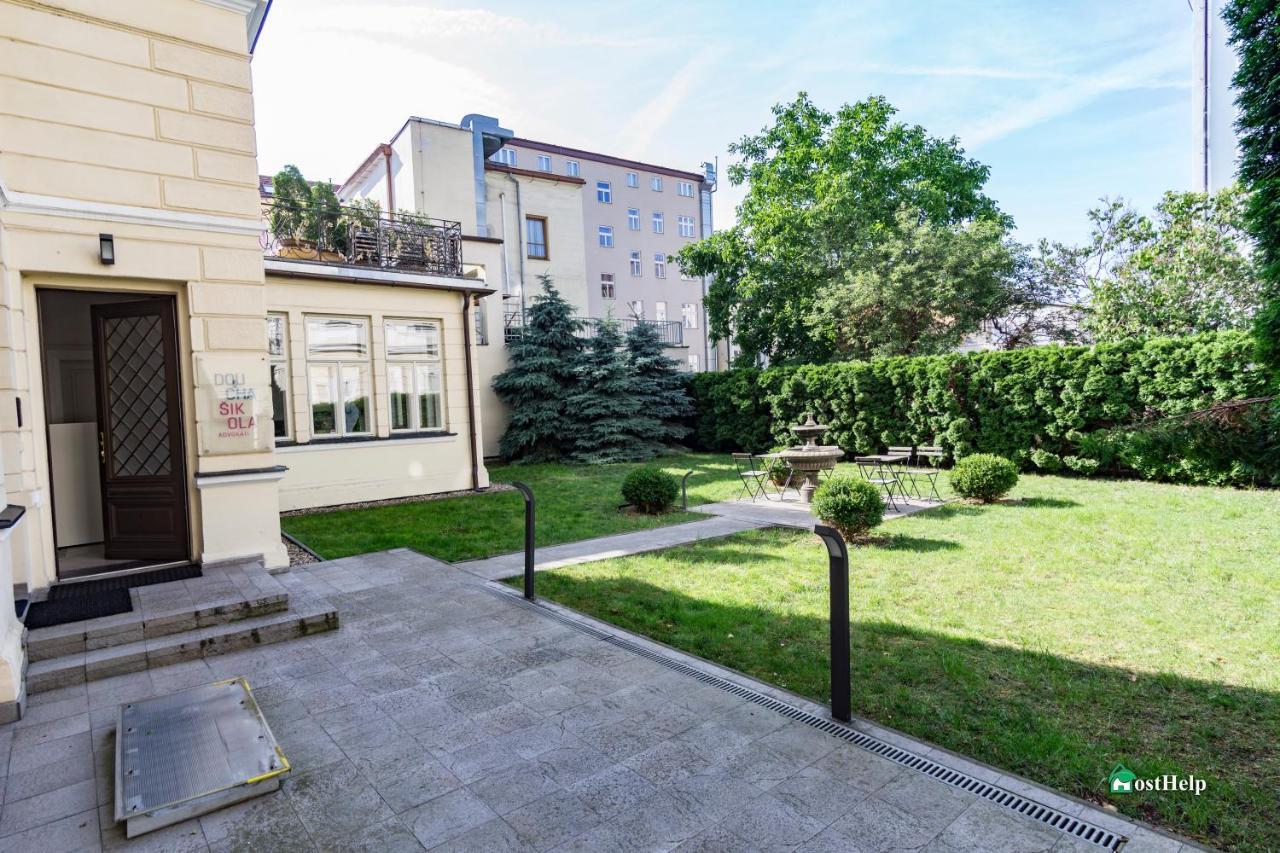 Вилла Unique Location With Hot-Tub, Terrace And Garden Прага Экстерьер фото