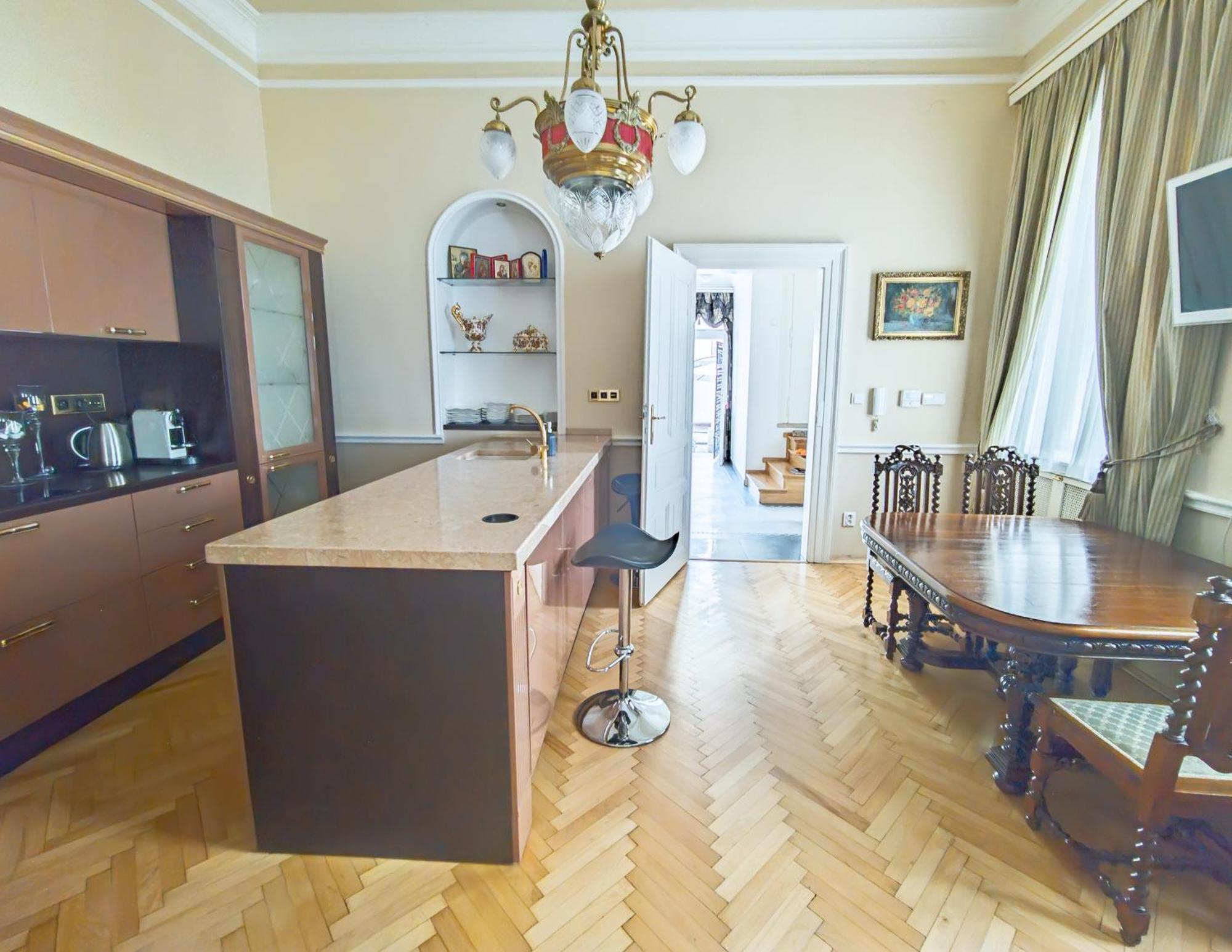 Вилла Unique Location With Hot-Tub, Terrace And Garden Прага Экстерьер фото